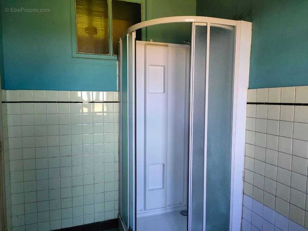 Maison à ORADOUR-SUR-VAYRES