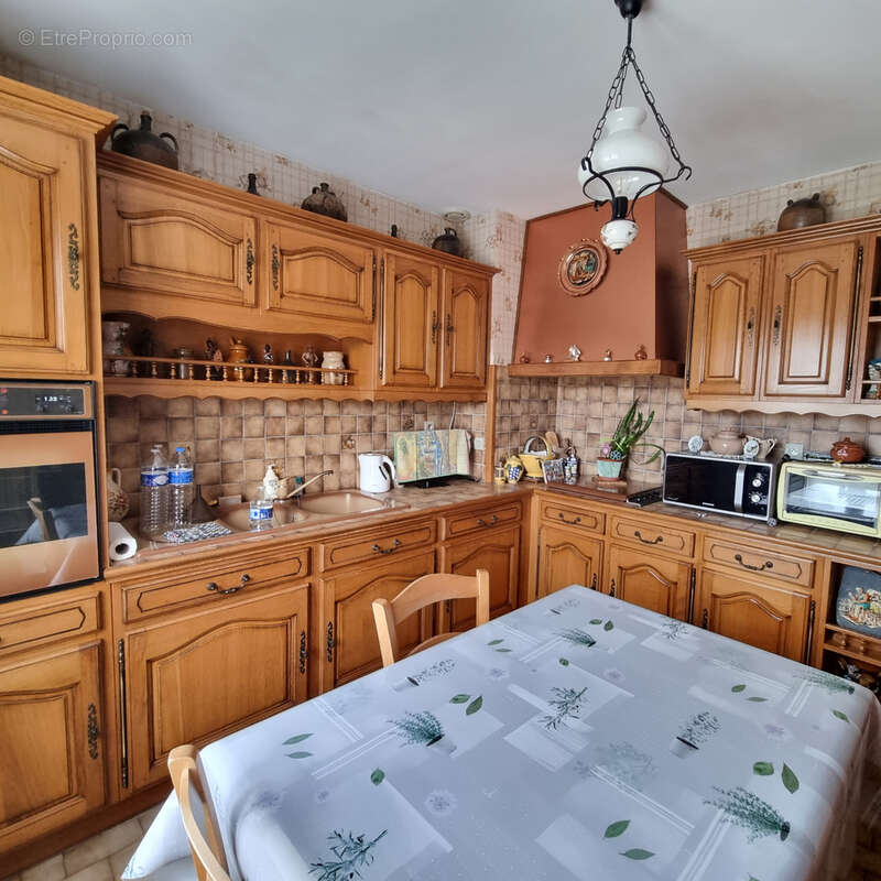 Maison à MONTGIVRAY