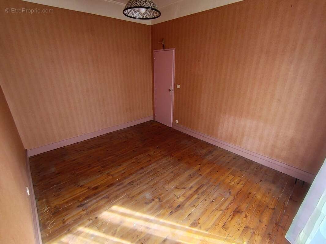 Appartement à CHAMALIERES