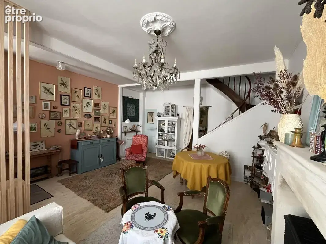 Maison 4 pièces 93 m² à vendre à Saint-Jean-D'angely (17400) - photo 6