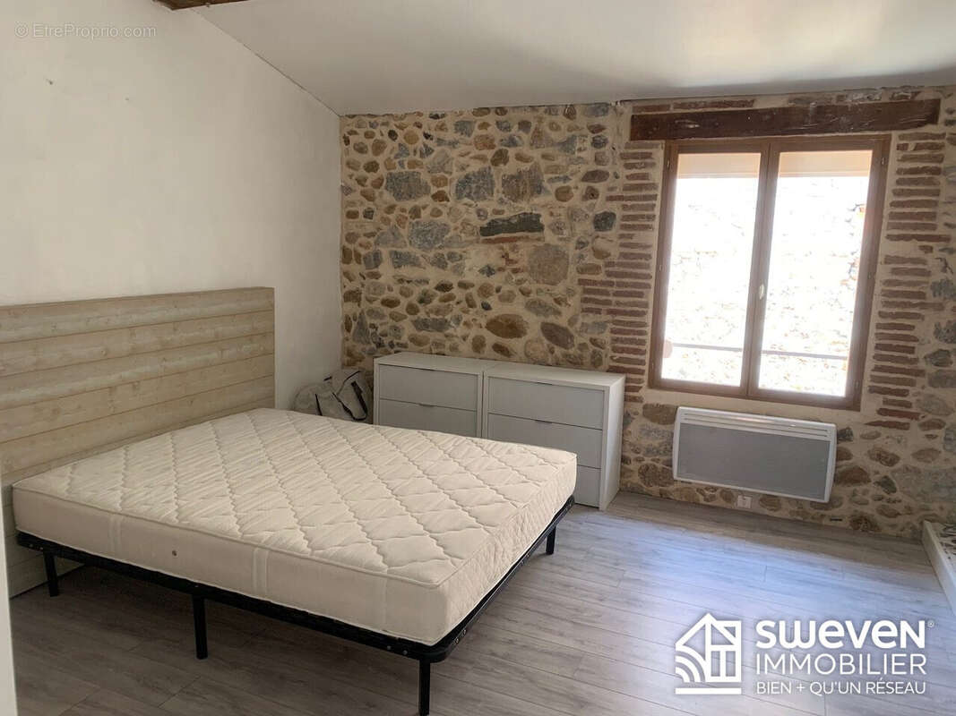 T2-2ème étage - Appartement à RIVESALTES