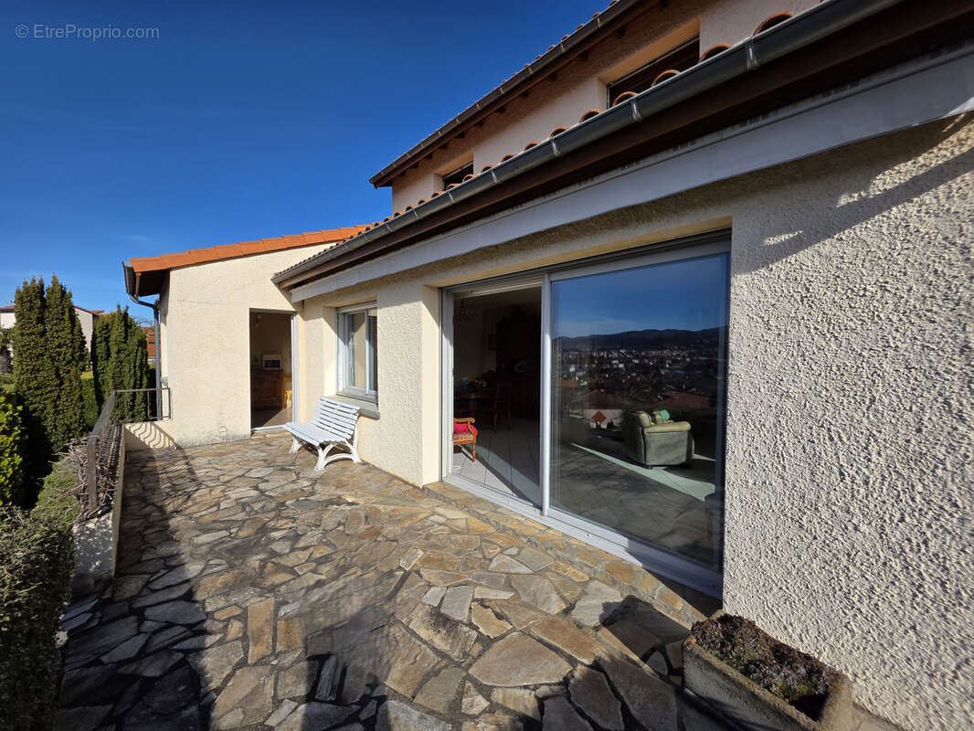 Maison à ROMAGNAT