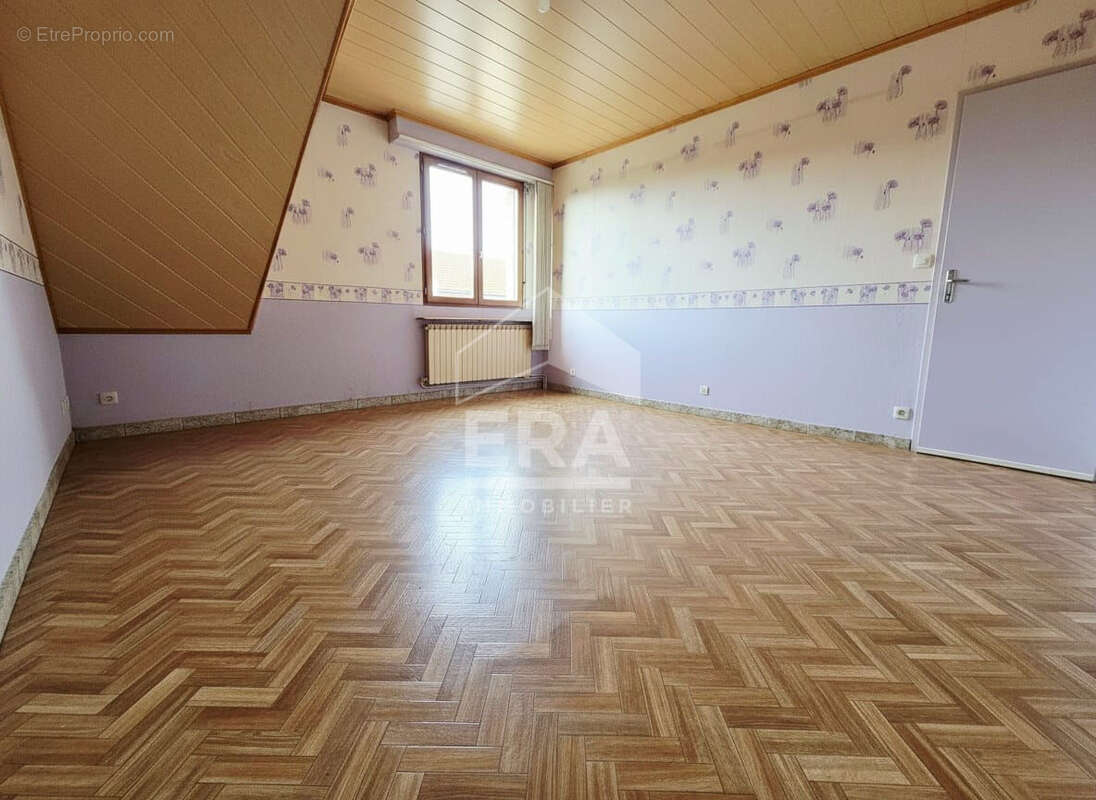 Maison à LOOS-EN-GOHELLE