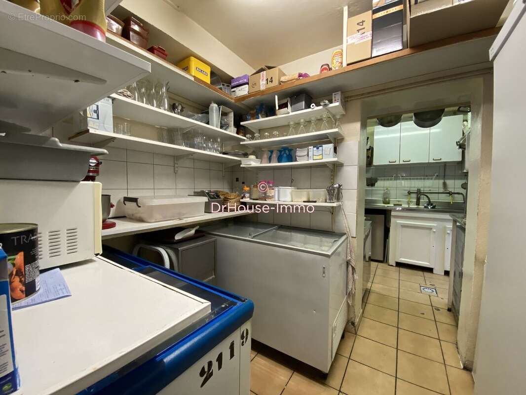 Commerce à LE GRAU-DU-ROI