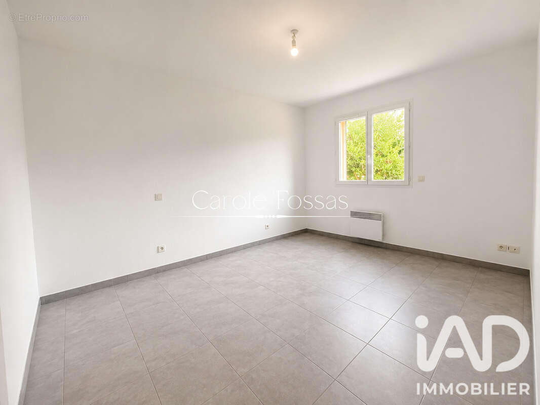 Maison 110 m² à Saint-Hippolyte  - photo 8