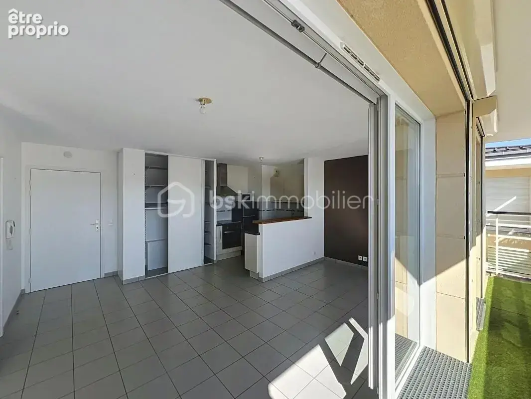  exclusivité – dernier étage avec ascenseur, balcon & parking ! le coup de cœur est au rendez-vous ! - photo 7