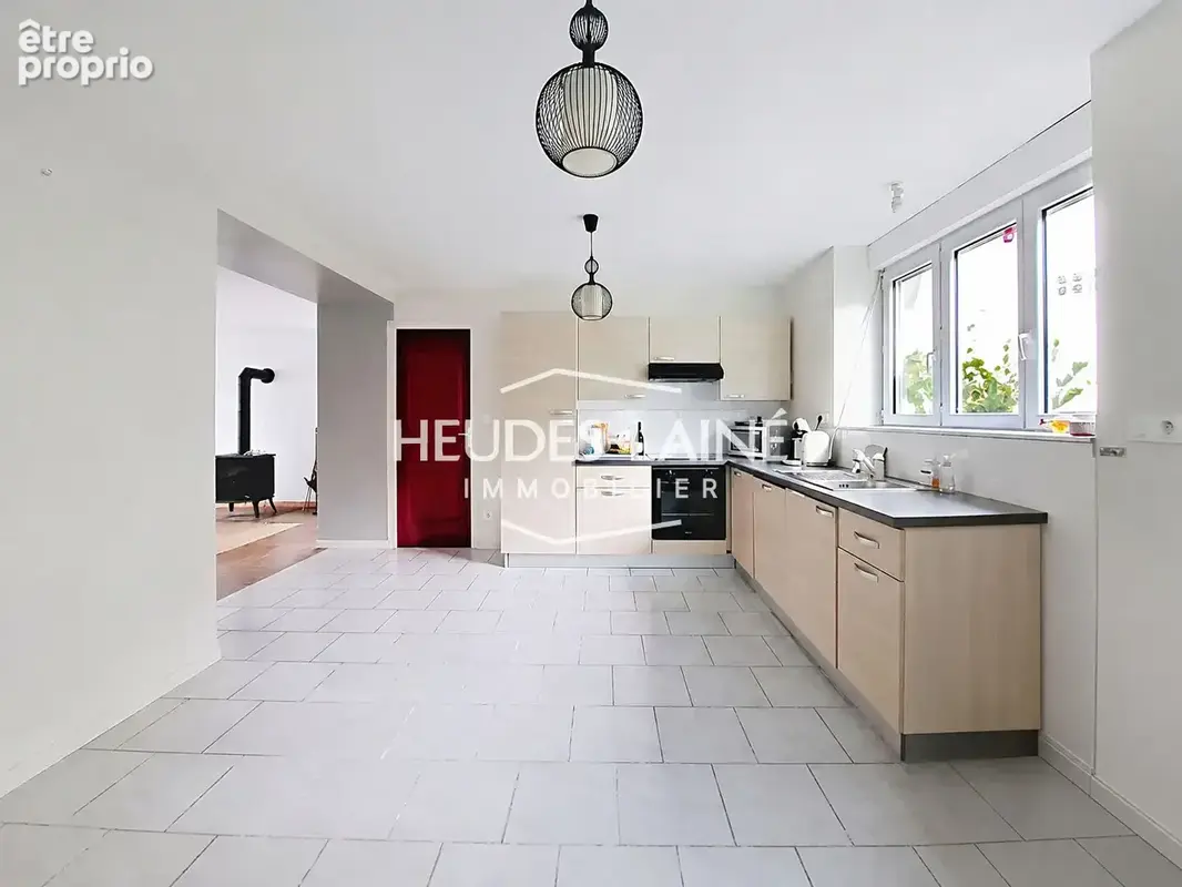 Maison en pierres à vendre - Donville Les Bains - 50350 - photo 4