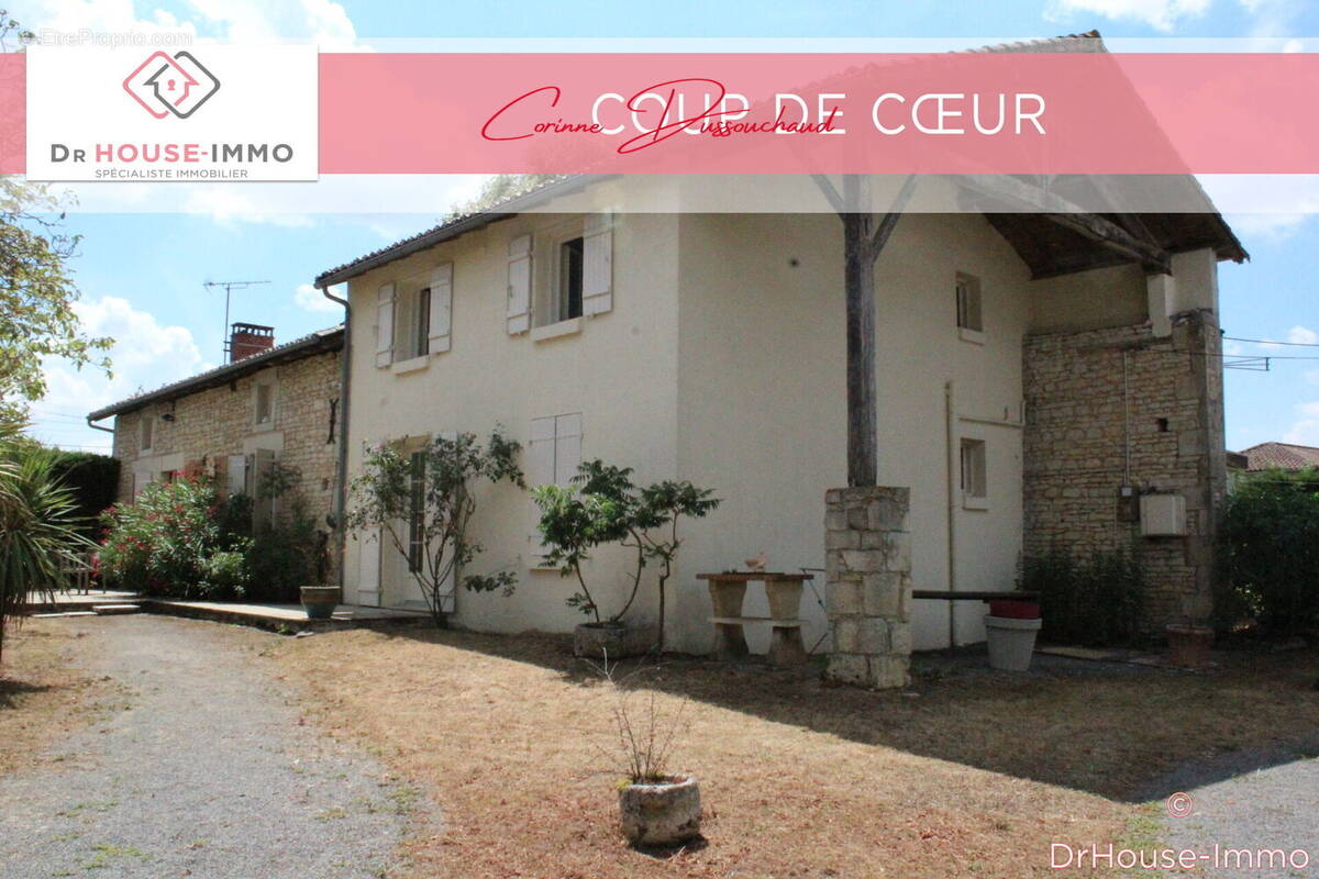 Maison à SAINT-COUTANT