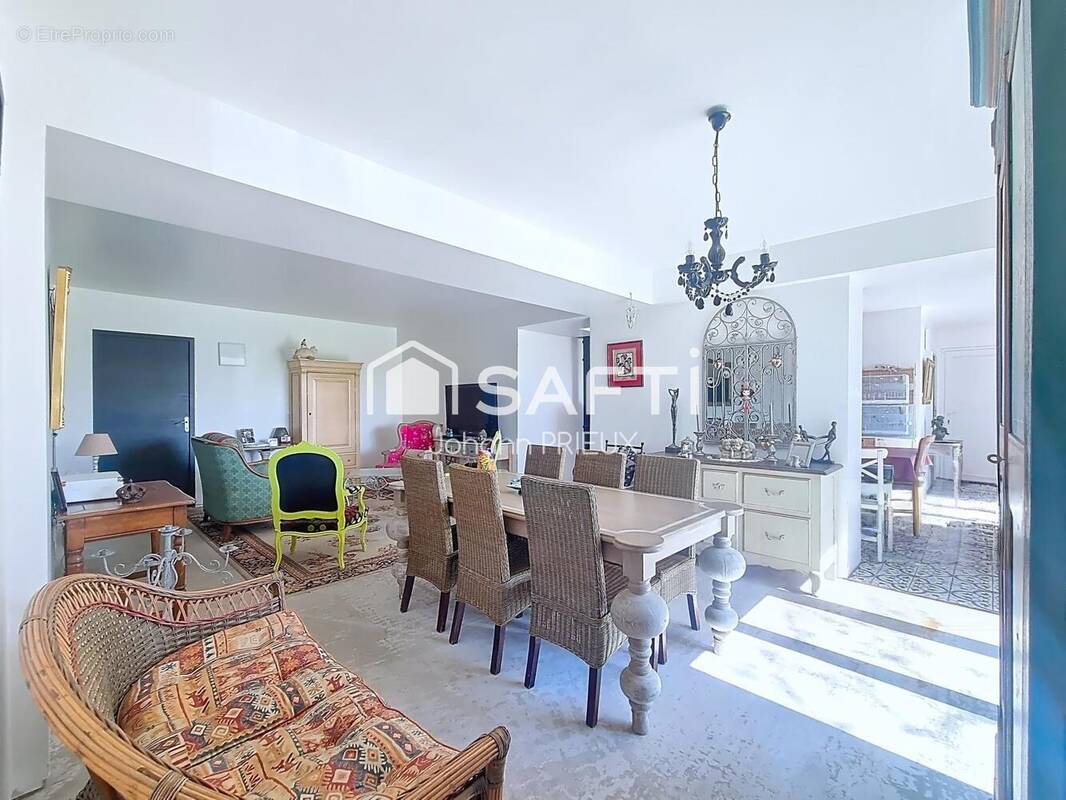 Photo 1 - Maison à COMMES