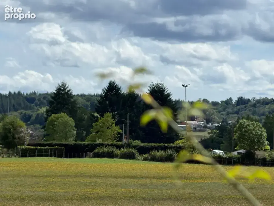 Terrain à YTRAC