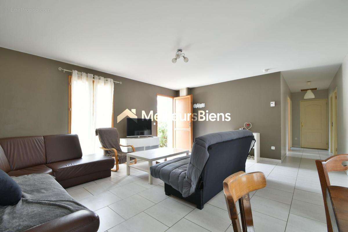 Maison à LUSIGNY-SUR-BARSE