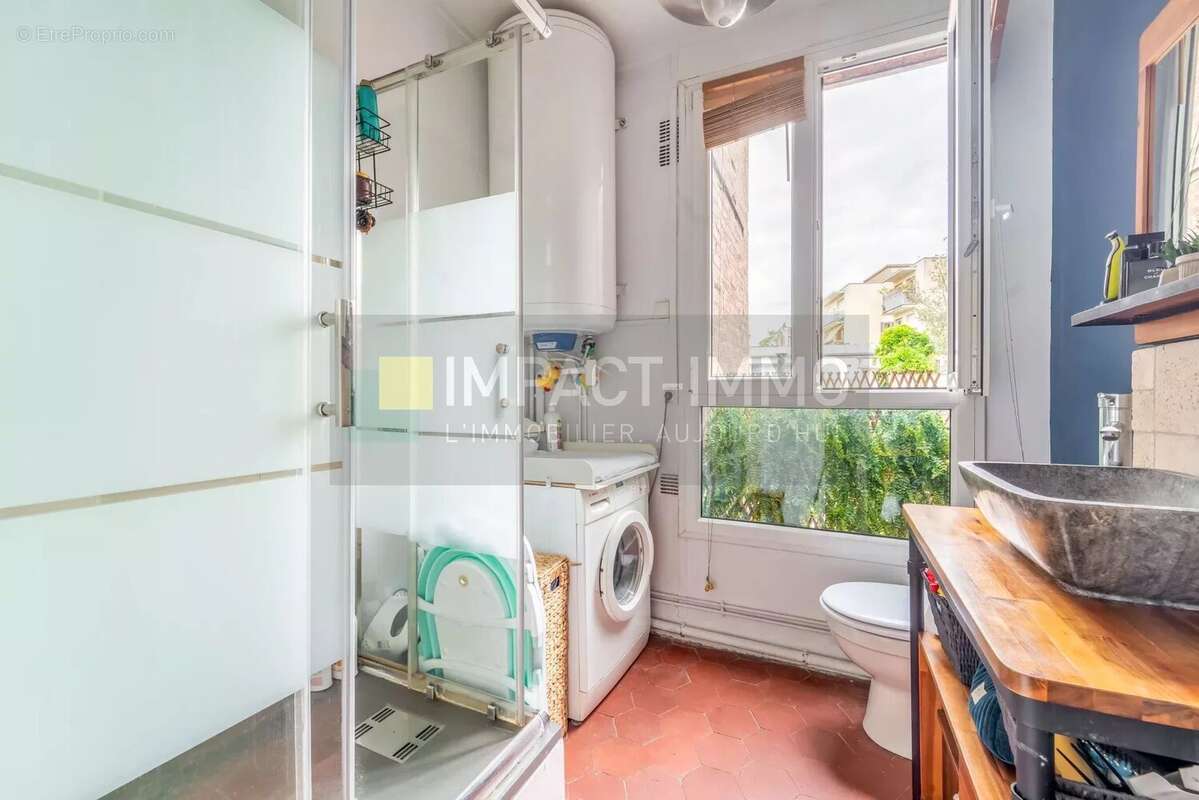 Appartement à SURESNES
