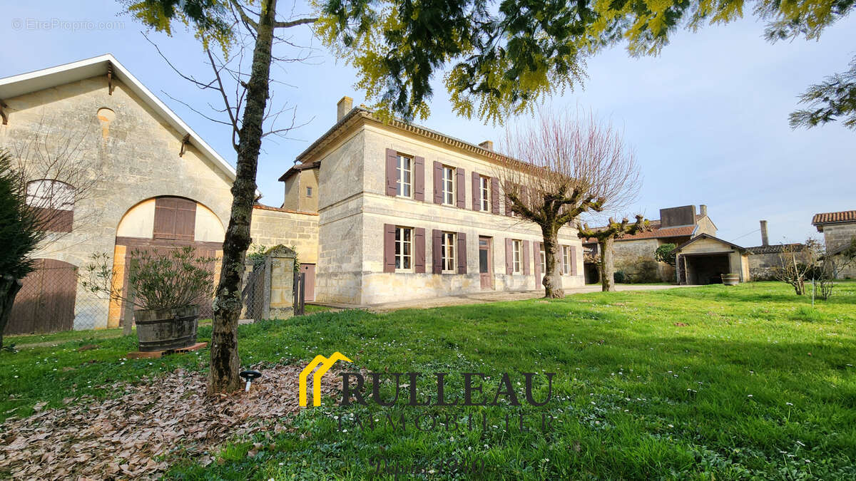 Maison à BAYON-SUR-GIRONDE