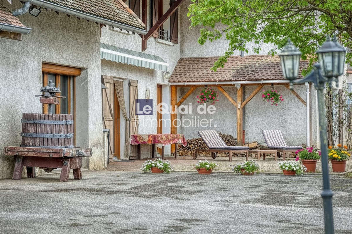 Maison à SAINT-ONDRAS