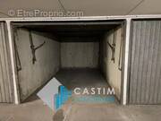 Parking à PARIS-14E