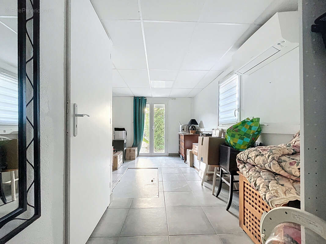 Maison à LAROQUE-DES-ALBERES