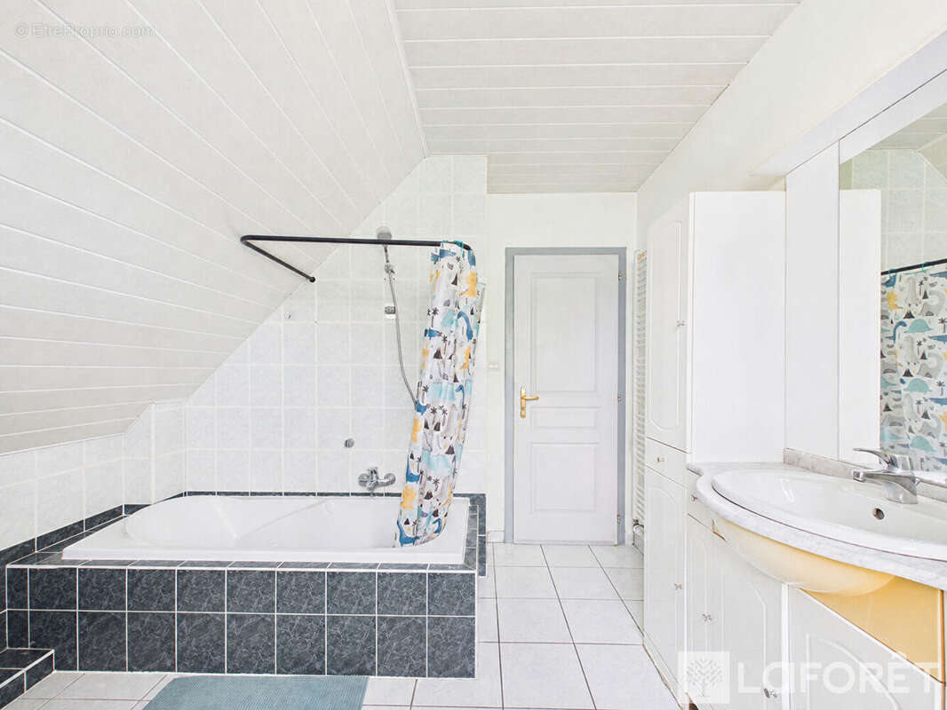 Maison Cernay 5 pièces 100 m² - photo 12
