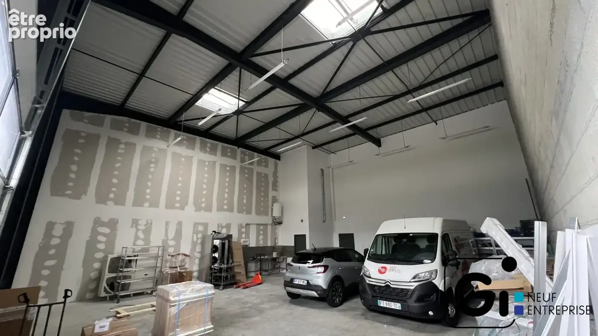 Commerce 351 m² à vendre à Sainte-Helene-Du-Lac (73800) - photo 2