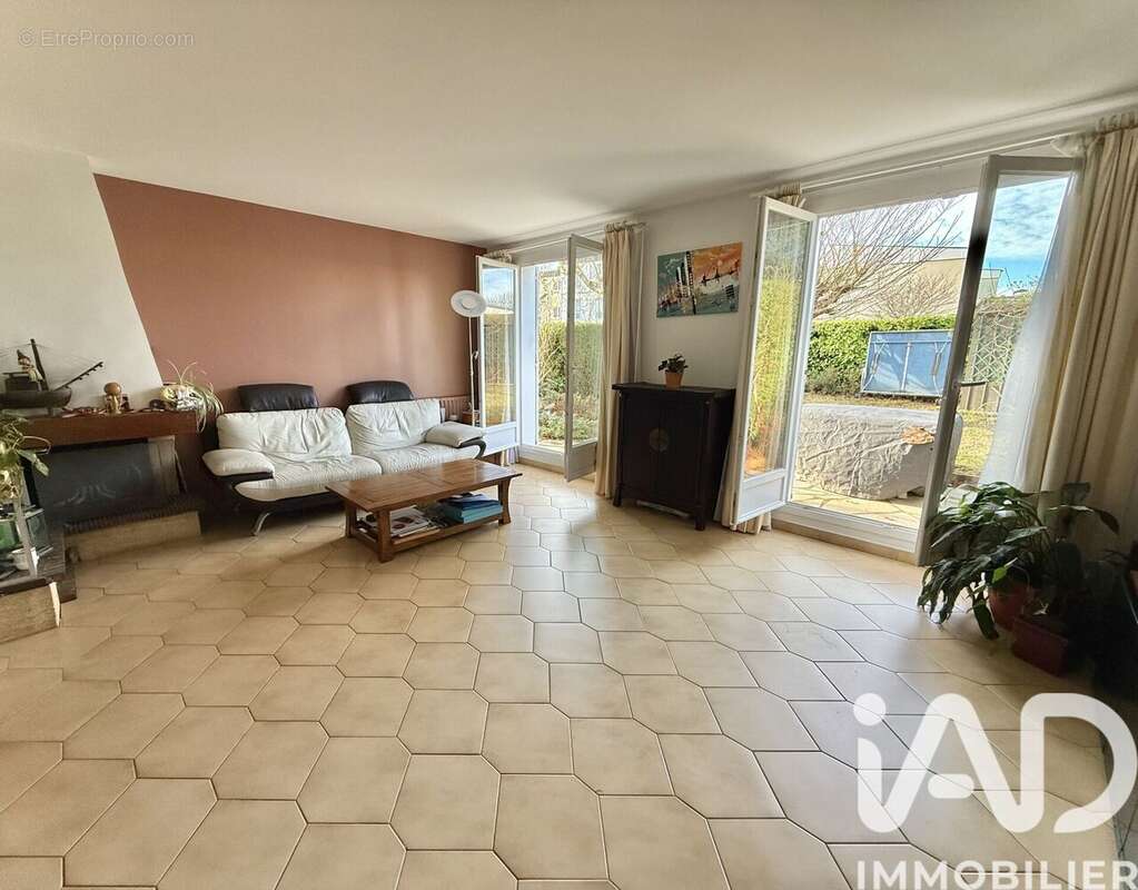 Photo 2 - Maison à MONTIGNY-LE-BRETONNEUX