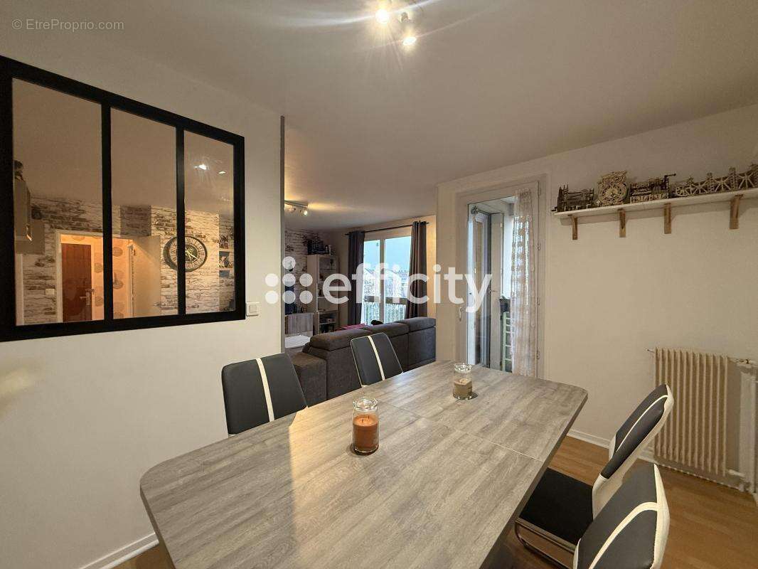 Appartement à LIMAY