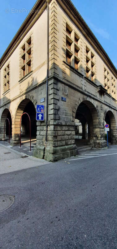 Appartement à MIRECOURT