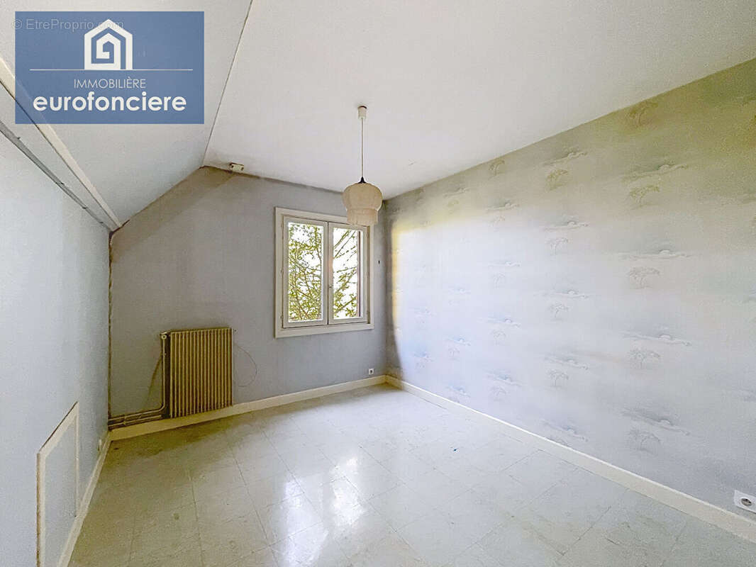 Maison à CRENEY-PRES-TROYES