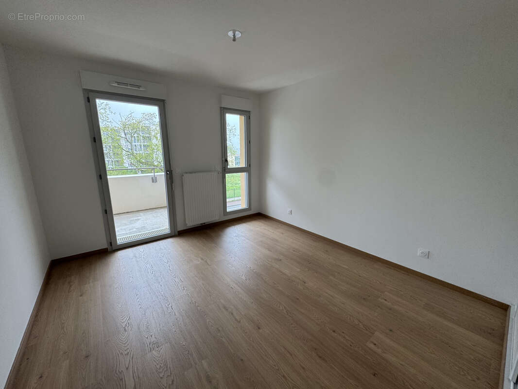 Terrasse - notaire offert - 2 parkings - photo 5