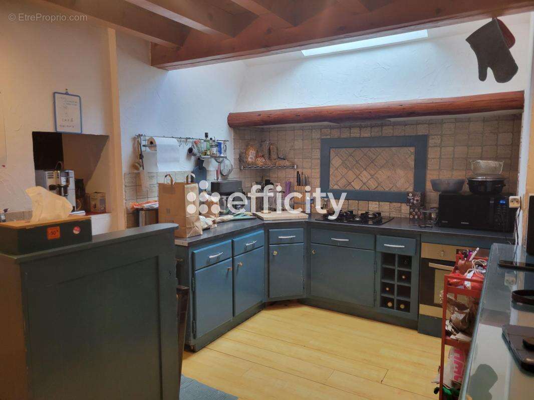 Appartement à BOURG-DE-PEAGE