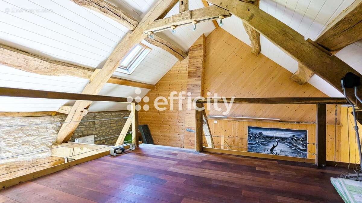 Maison 145 m² à Cruzille  - photo 10
