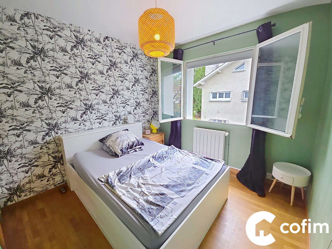 Appartement 111 m² à Lons  - photo 5