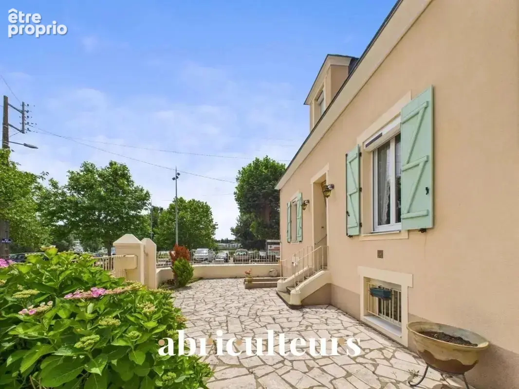 Maison à INDRE
