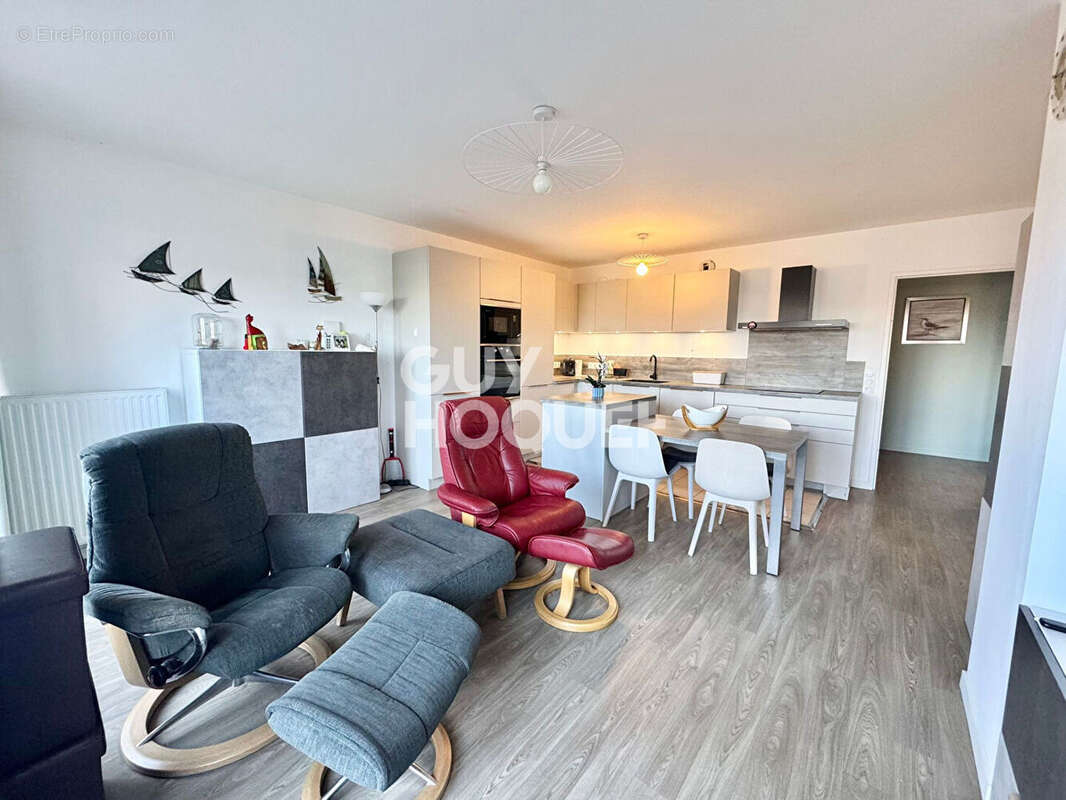 Appartement à LISSES