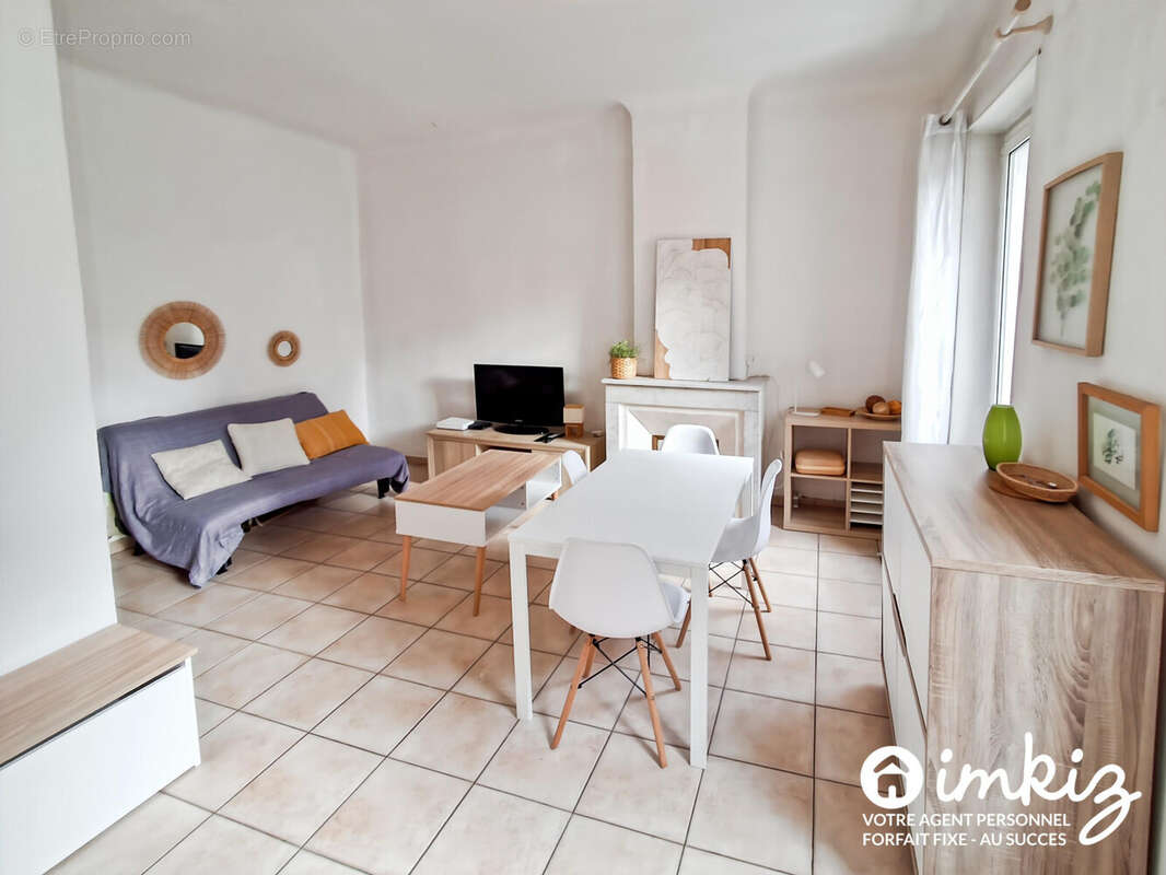 Appartement à MARSEILLE-5E