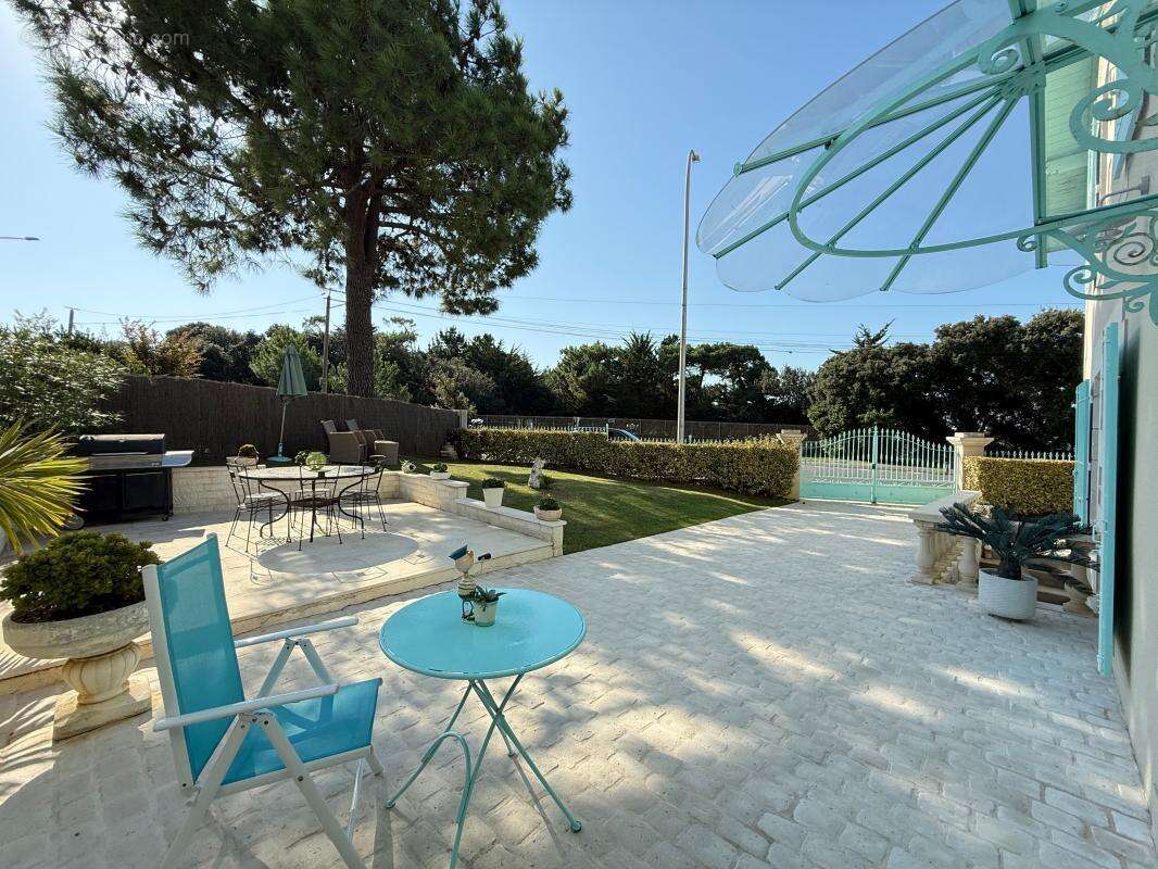 Maison à SAINT-PALAIS-SUR-MER