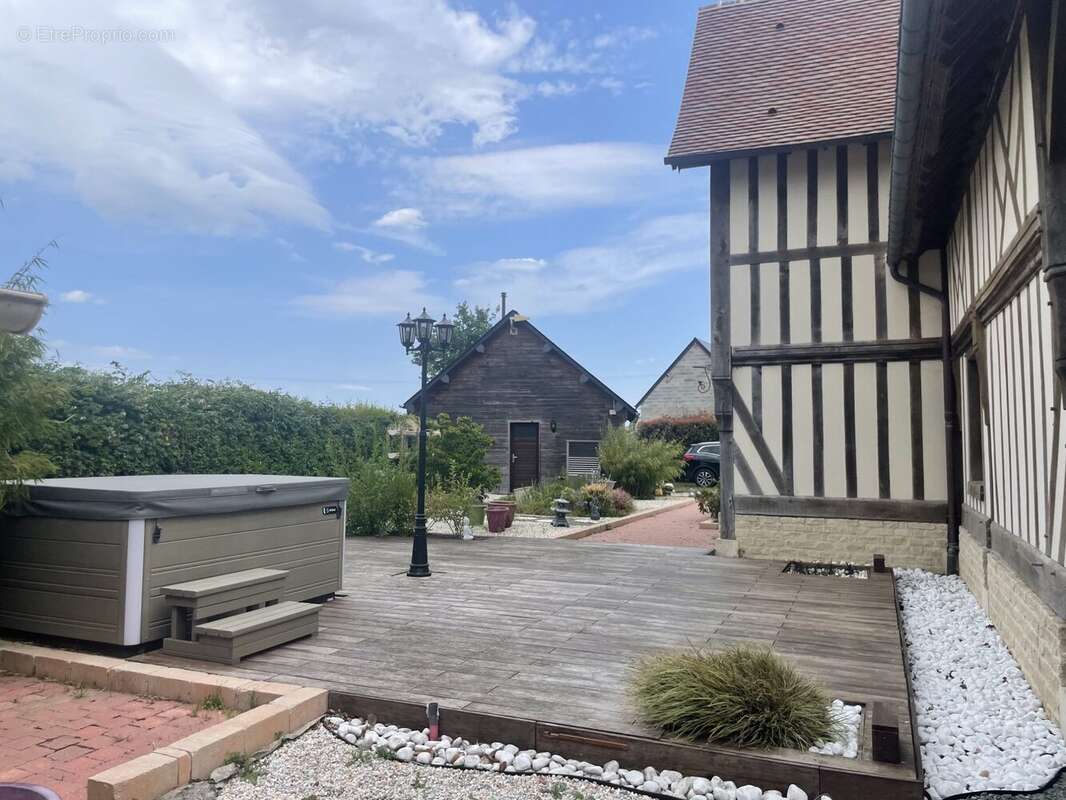 Maison à CONCHES-EN-OUCHE