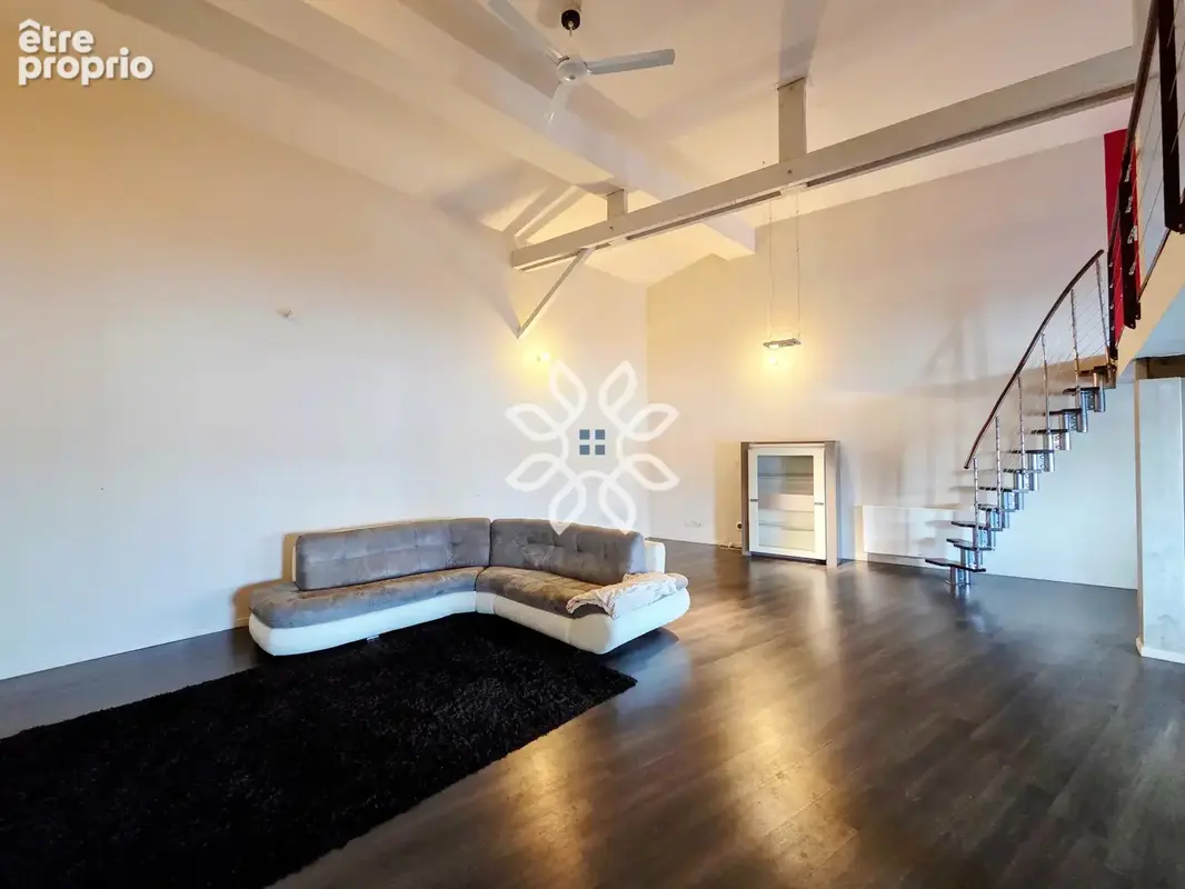 LOFT 135,3 m2 avec garage - photo 8