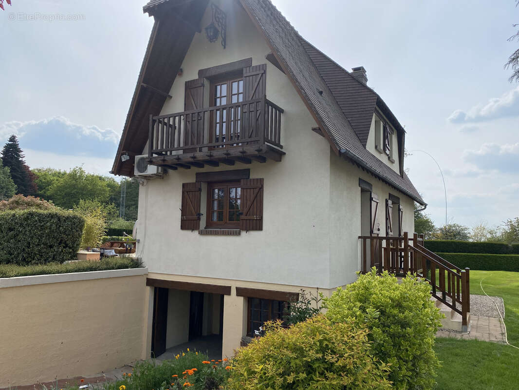 Chavigny bailleul - photo 2