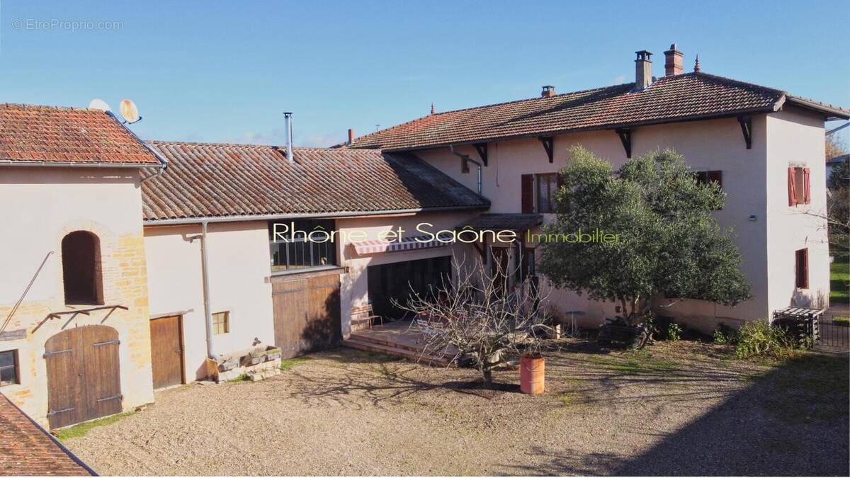 Photo 1 - Maison à FAREINS