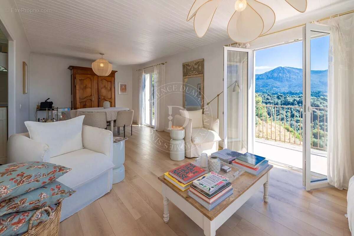 Maison à ROQUEBRUNE-CAP-MARTIN