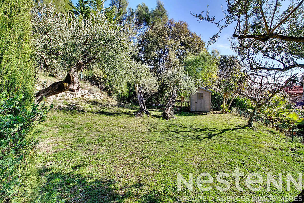 A VENDRE ! MAISON A  FIGANIERES - 81 m² environ + dépendance de 16 m² sur un terrain de 4495m² avec piscine - photo 21