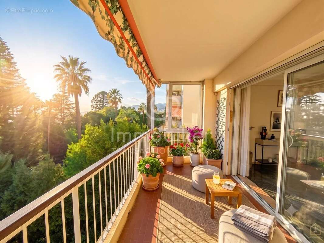 Appartement à CANNES