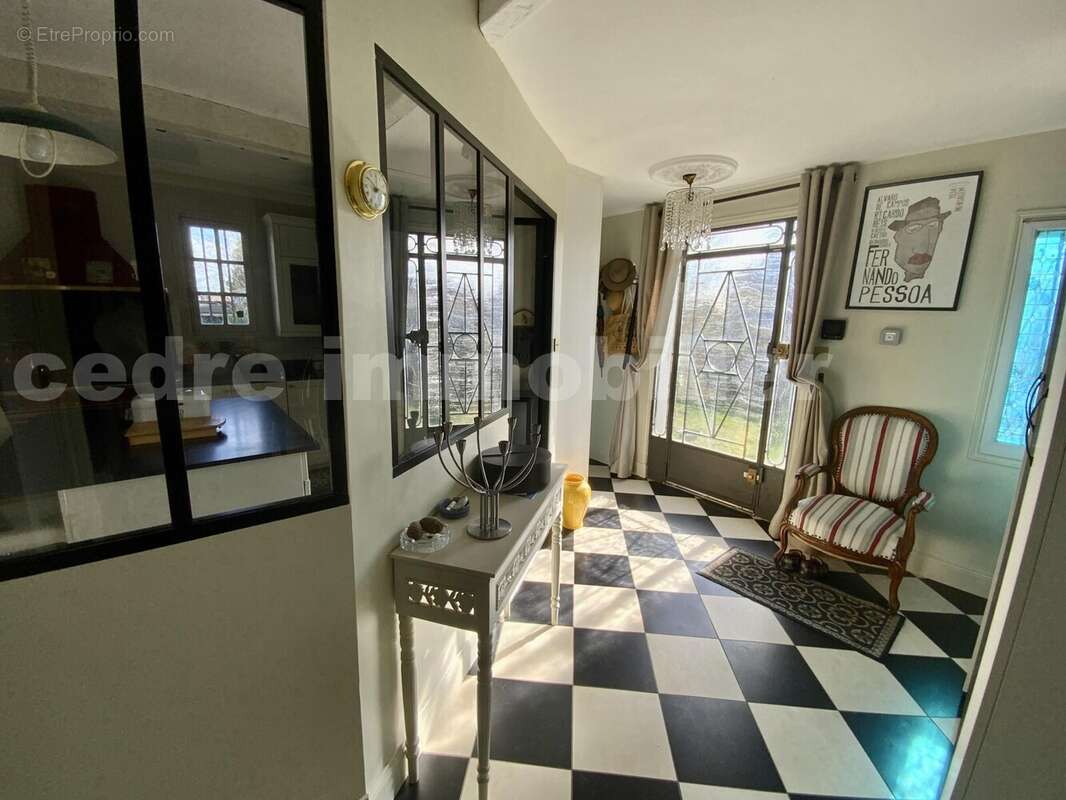 IMG_4825 - Maison à SAINT-PRYVE-SAINT-MESMIN