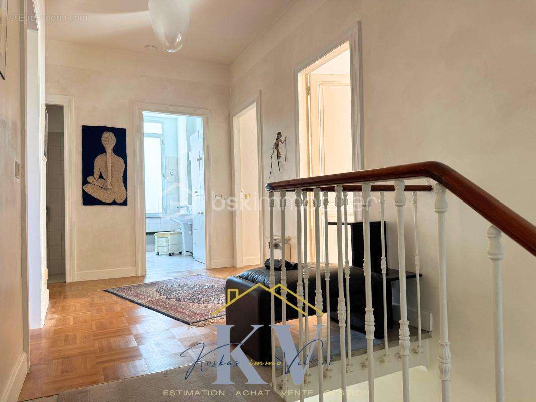 Maison art déco 1930 avec garage et dépendace - photo 8
