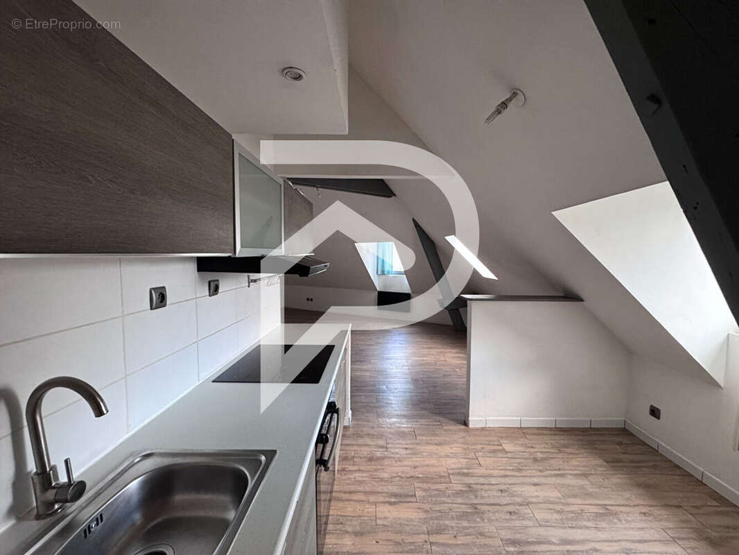 Appartement à NANTEUIL-LE-HAUDOUIN