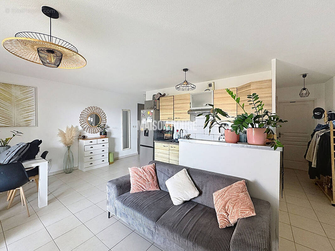 Appartement à PUGET-SUR-ARGENS