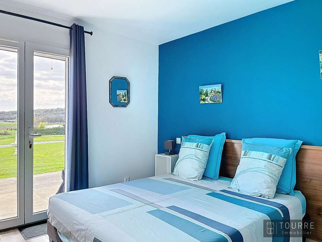 Maison à BERRIAS-ET-CASTELJAU