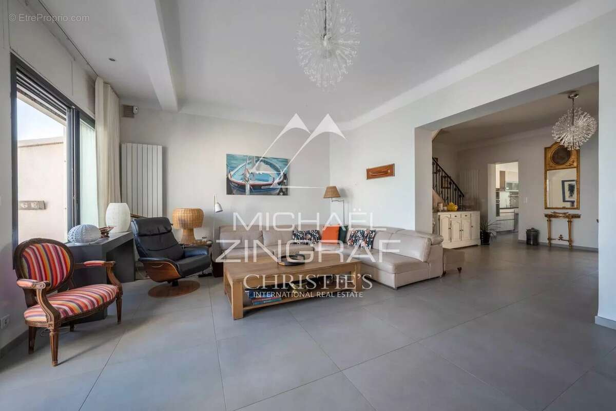 Maison à MARSEILLE-8E
