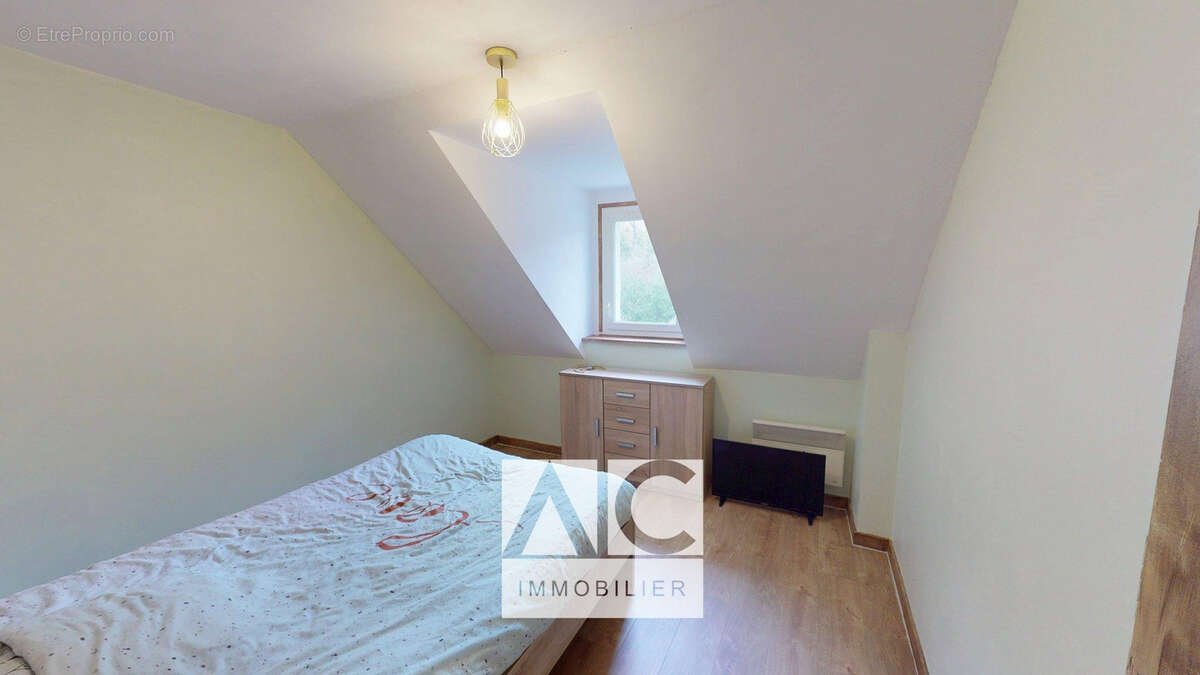 Maison à CHATELAUDREN