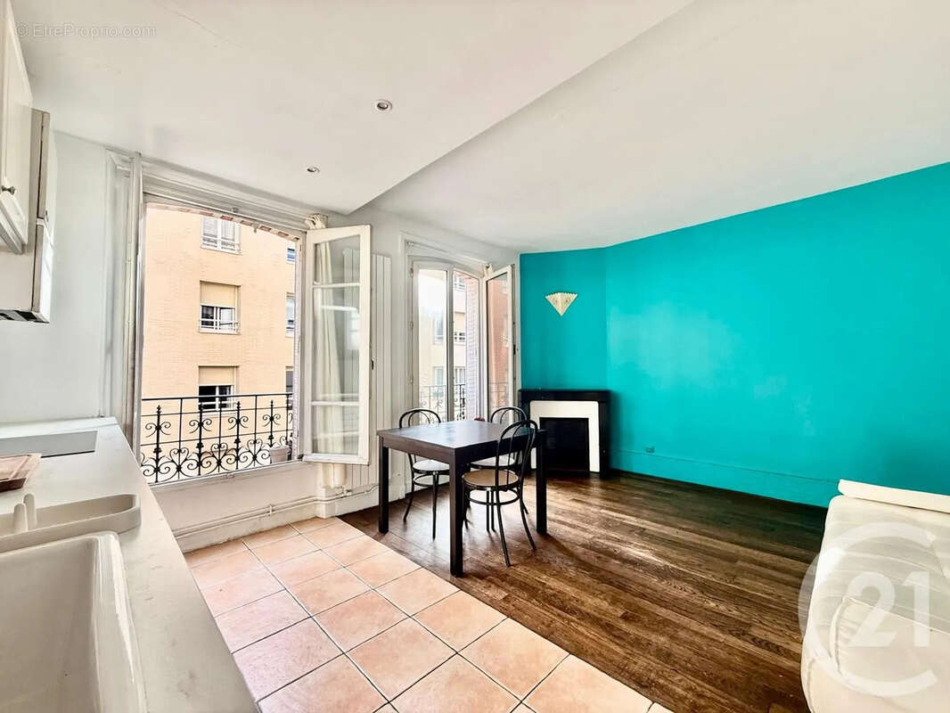 Appartement à CLICHY