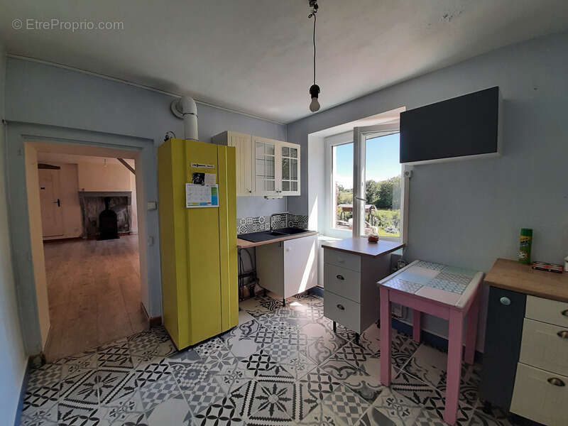 Maison à GUEUGNON